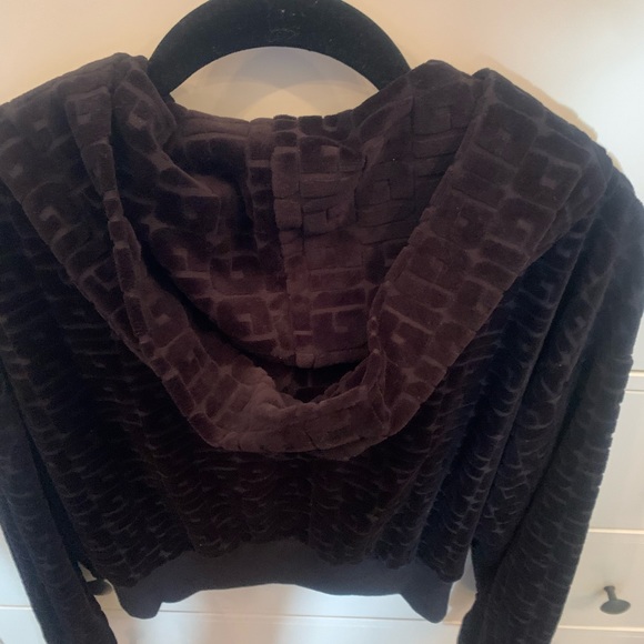 Guess cropped black hoodie - Picture 4 of 5